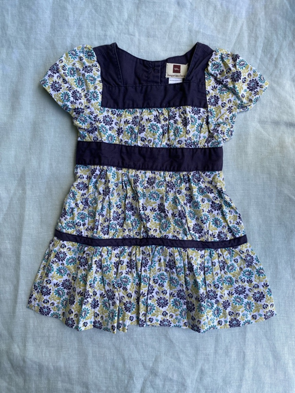 Tea Collection Hungarian floral ruffle short sleeve dress Small 6-12 months